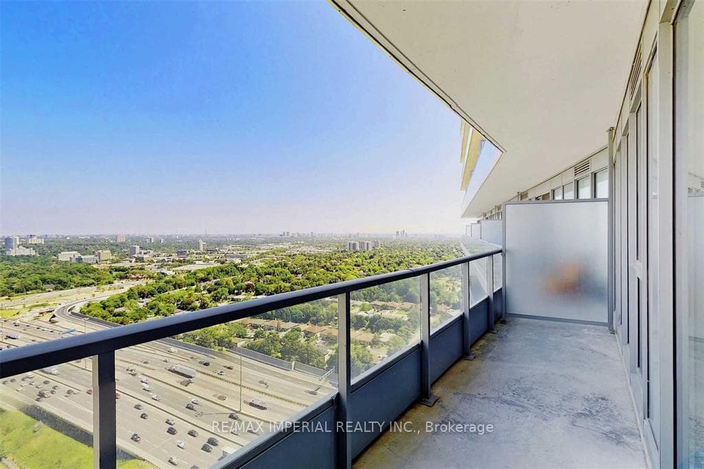 115 McMahon Drive Unit 3606 photo 11