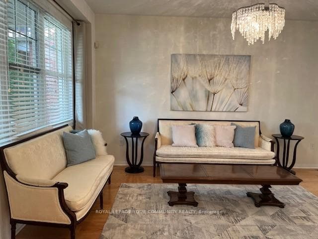 118 Ina Lane photo 4