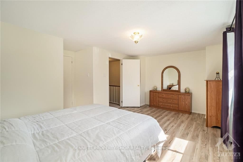 239 TEMBY photo 11