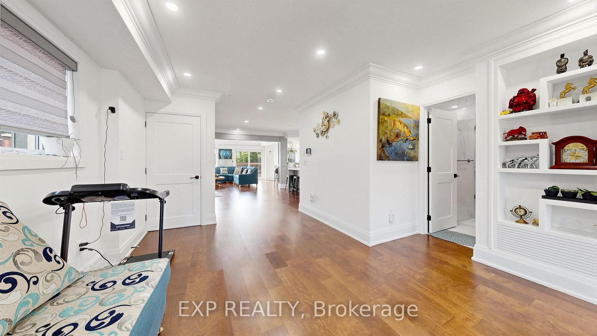44 Tower Drive photo 18