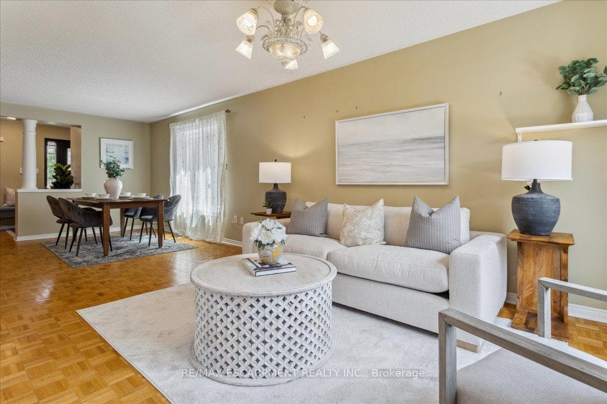 5262 Ruperts Gate photo 6