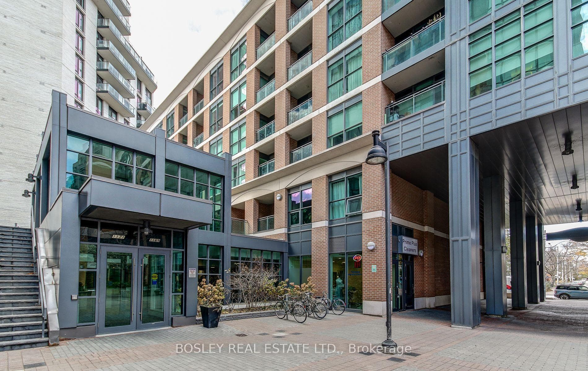 1171 Queen Street Unit 412 photo 40