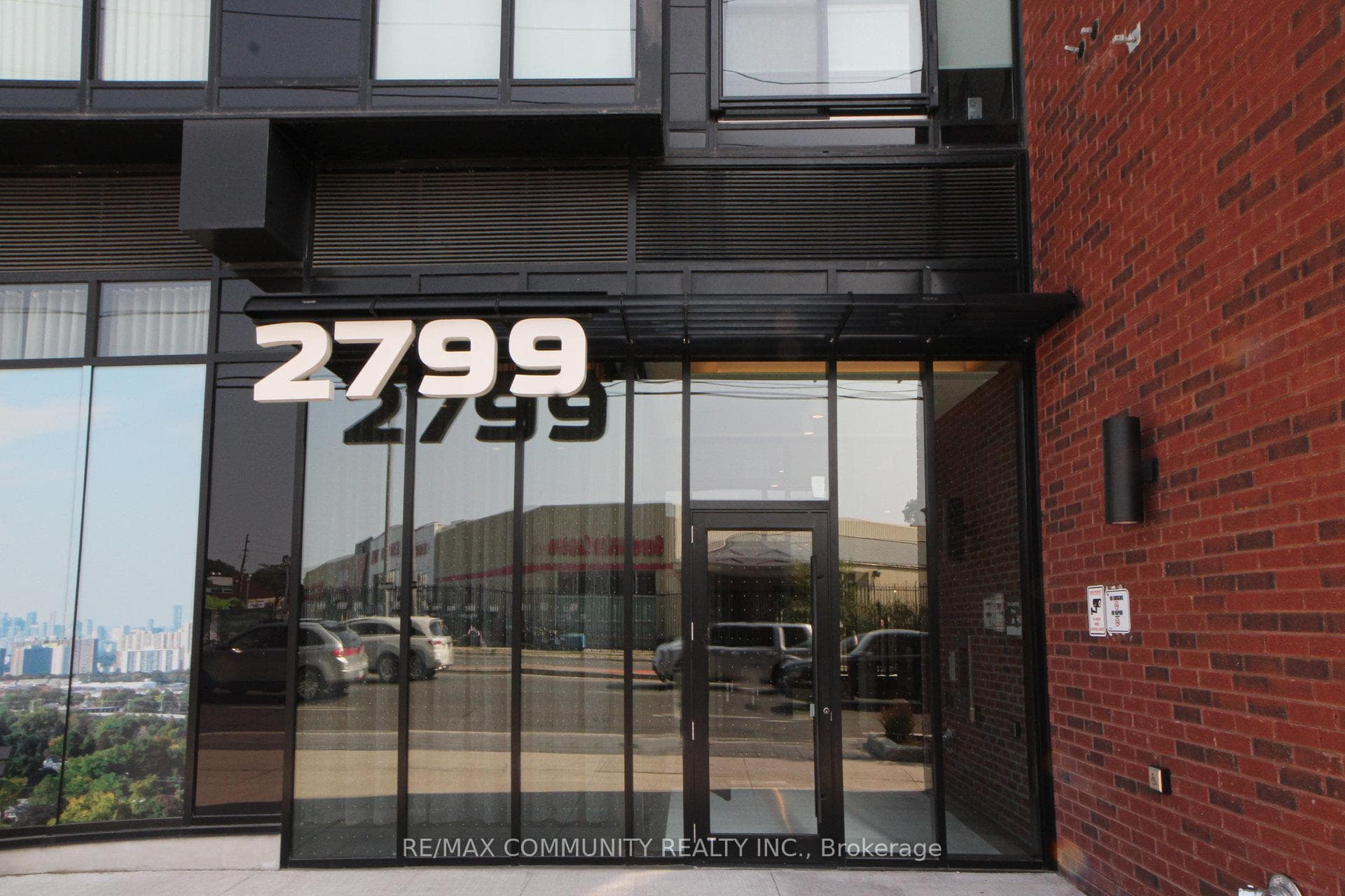 2799 Kingston Road Unit 319 photo 3
