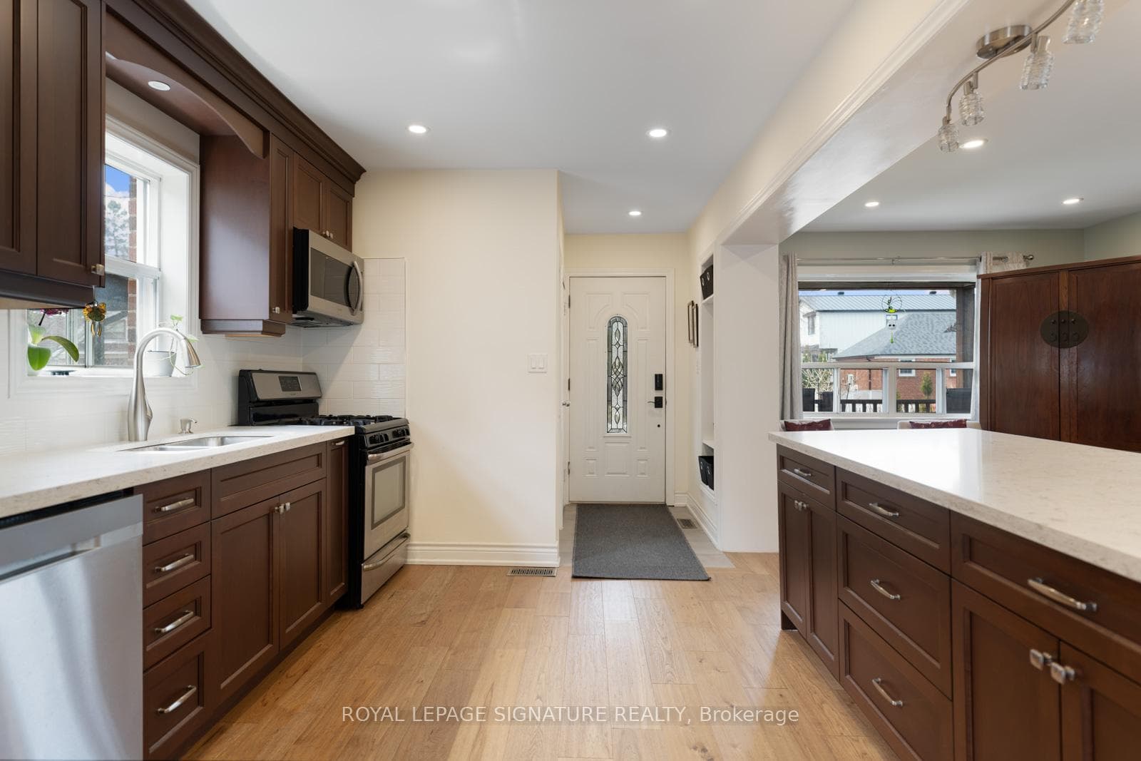 27 Norlong Boulevard photo 7