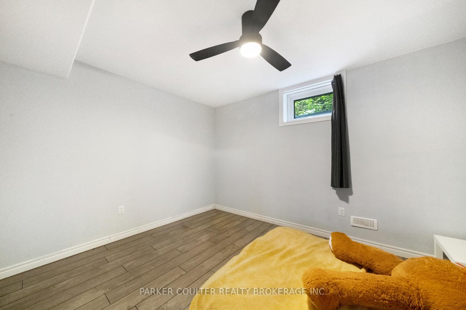 65 Miller Drive photo 33