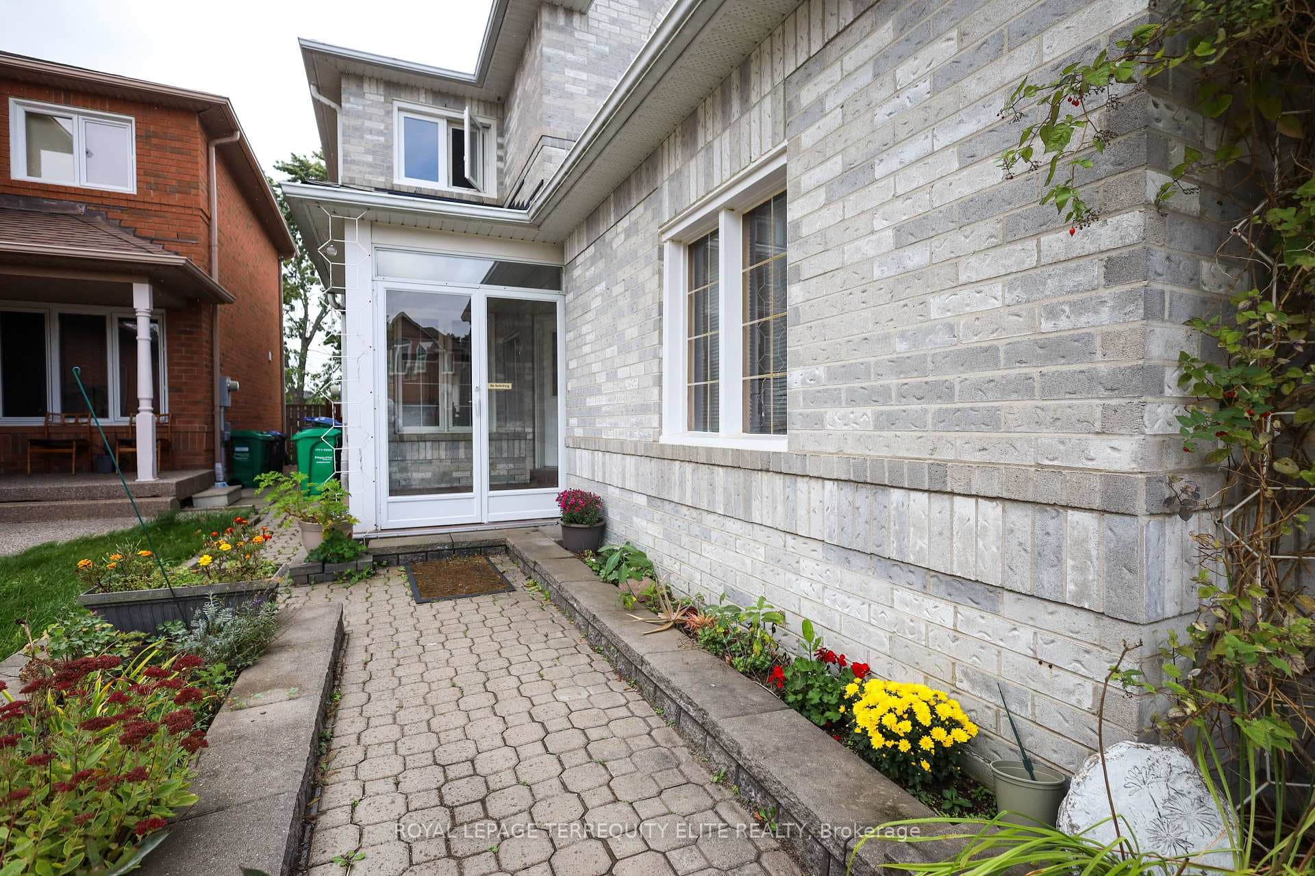 6420 Sapling Trail photo 4