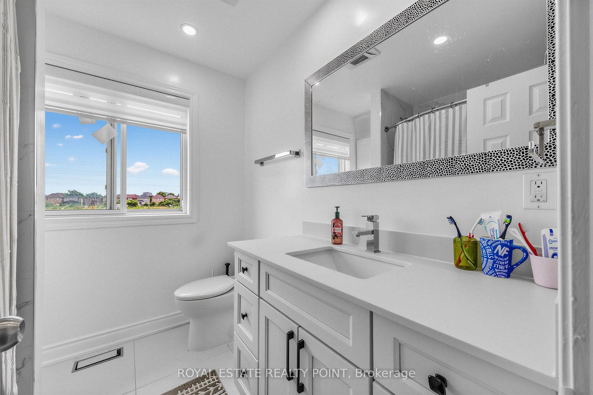 141 Raponi Circle photo 27