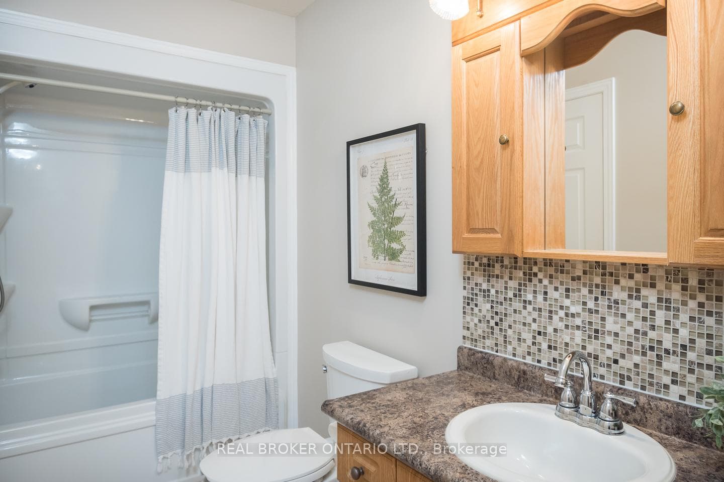 87 Doctor Moore Court photo 20