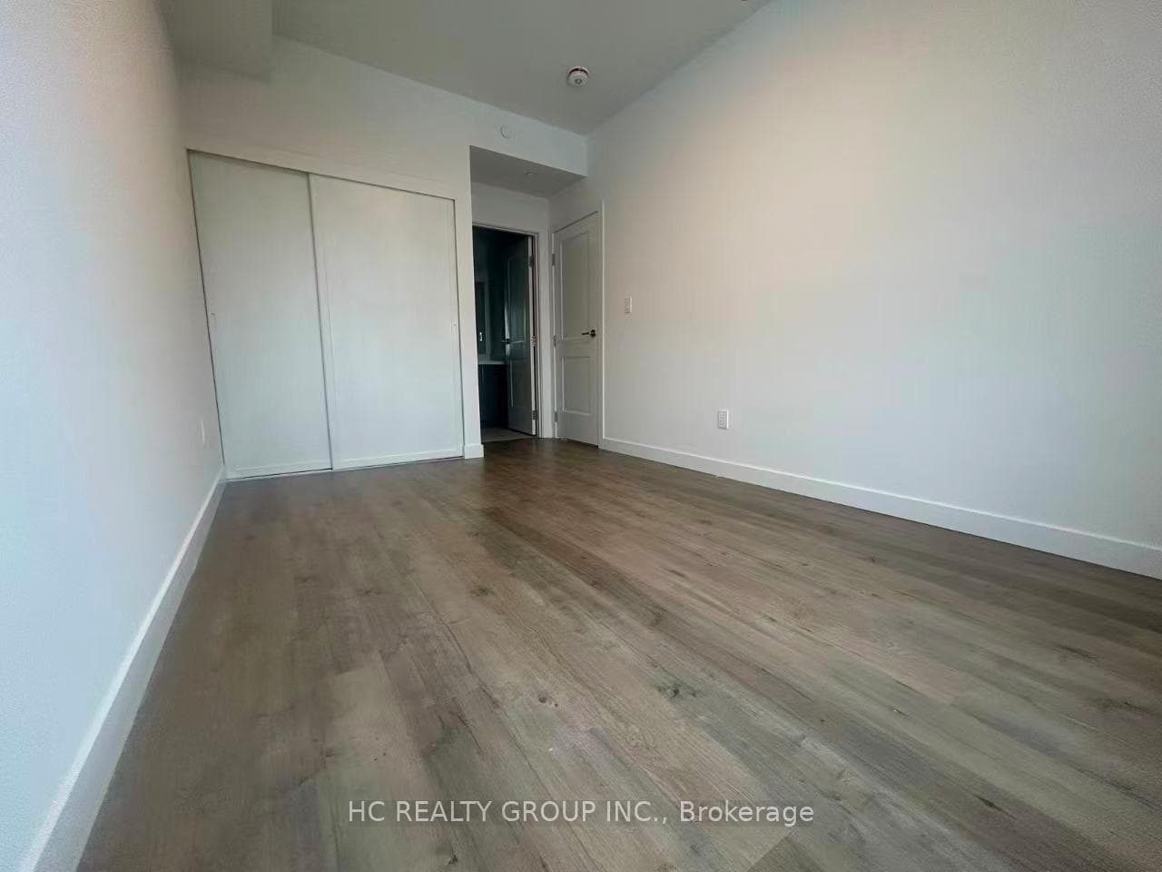 30 Markdale Lane Unit 517 photo 14