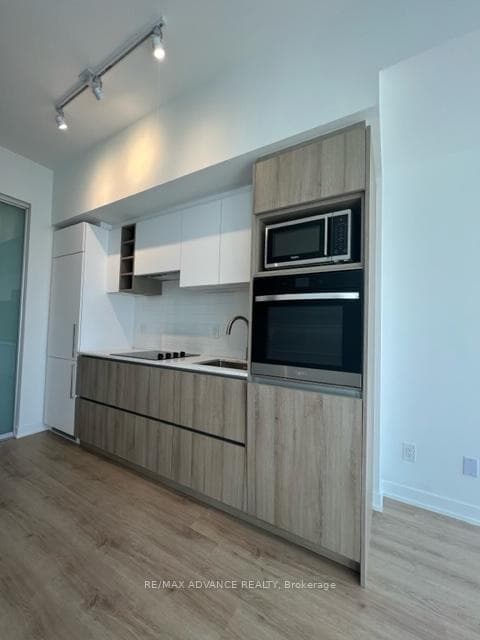 319 Jarvis Street Unit 2701 photo 5