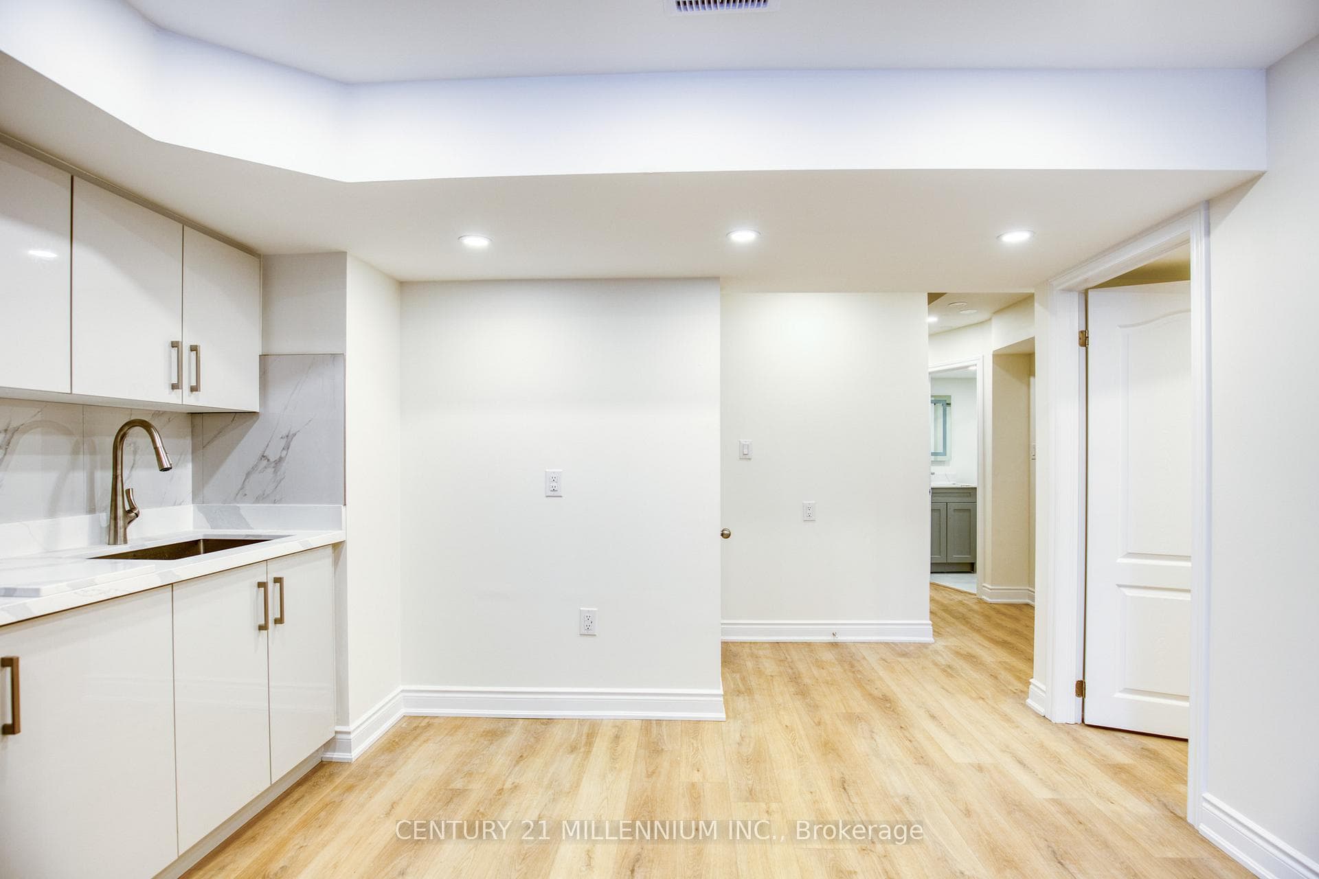 5557 Oscar Peterson Boulevard Unit Bsmt photo 6