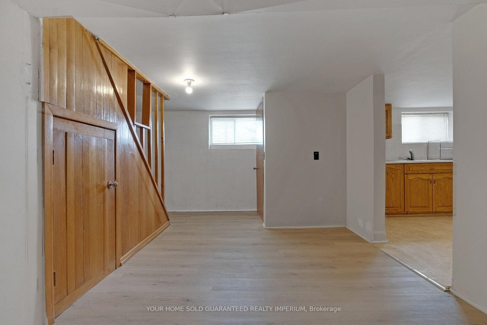 127 Nassau Street photo 9