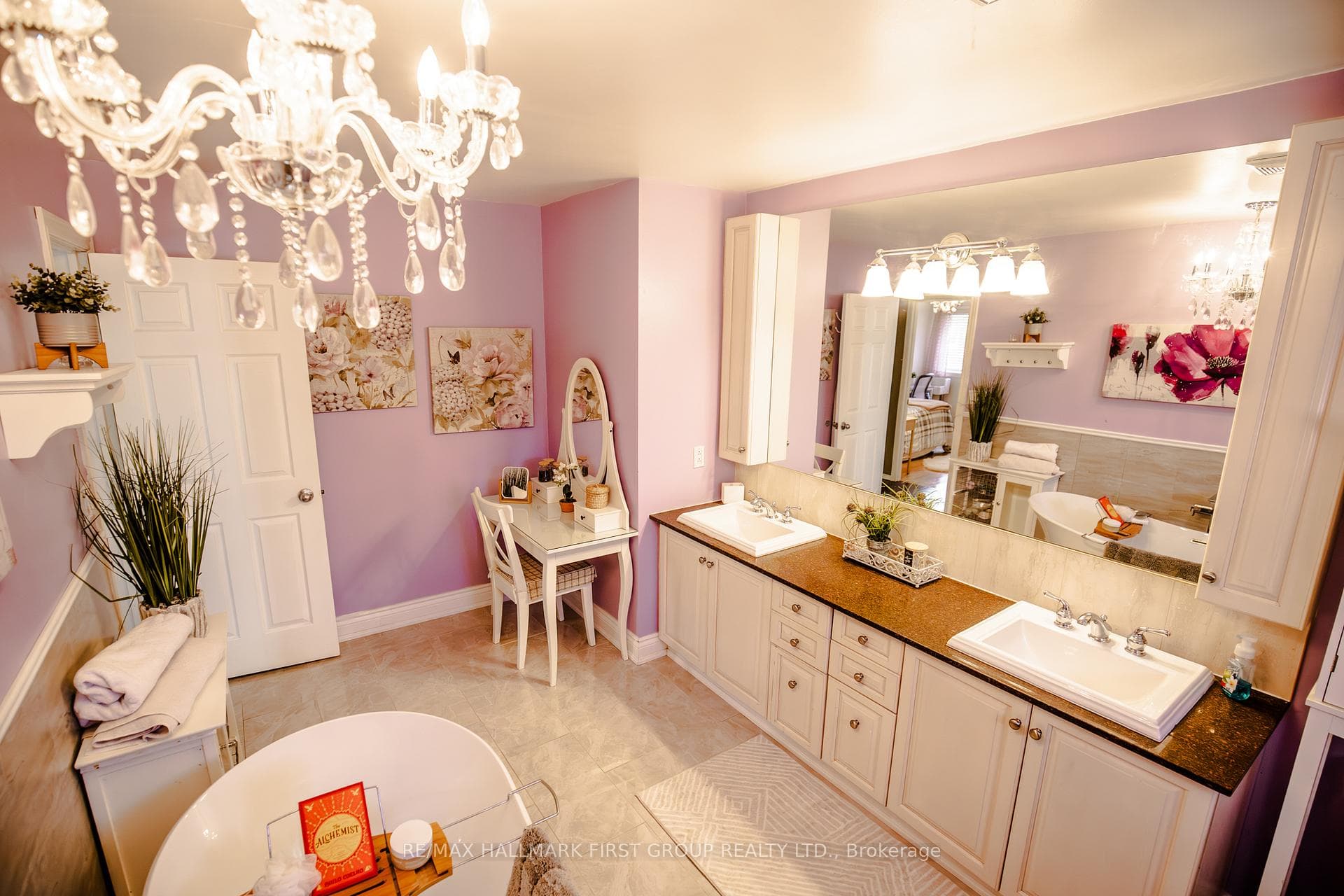 3 Herbert Place photo 28