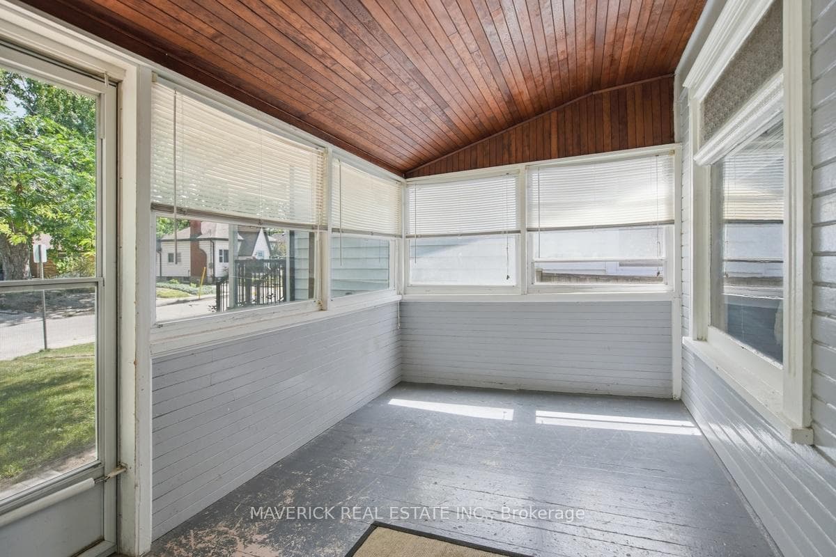 Enclosed front porch
