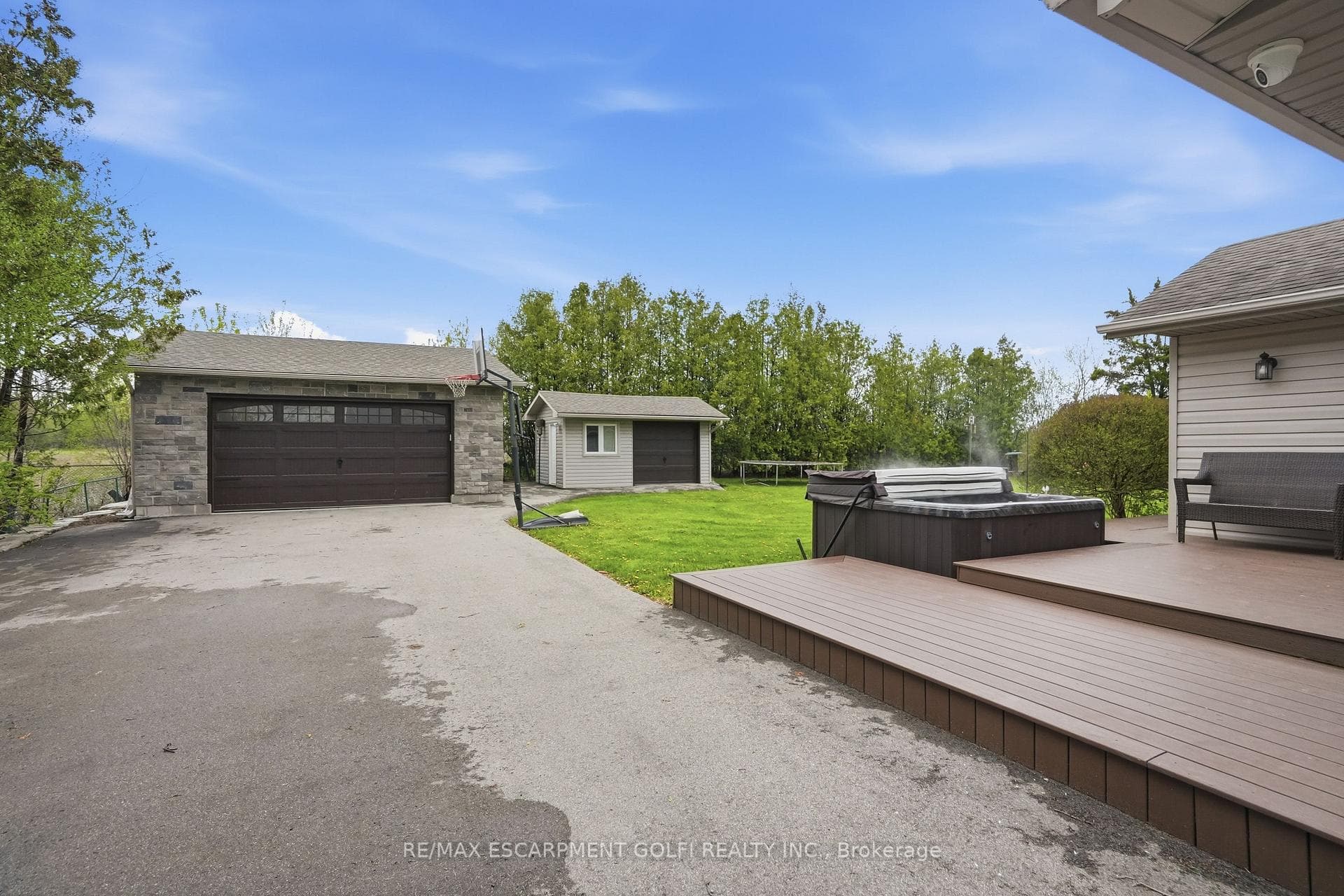 2114 GOLF CLUB Road photo 25