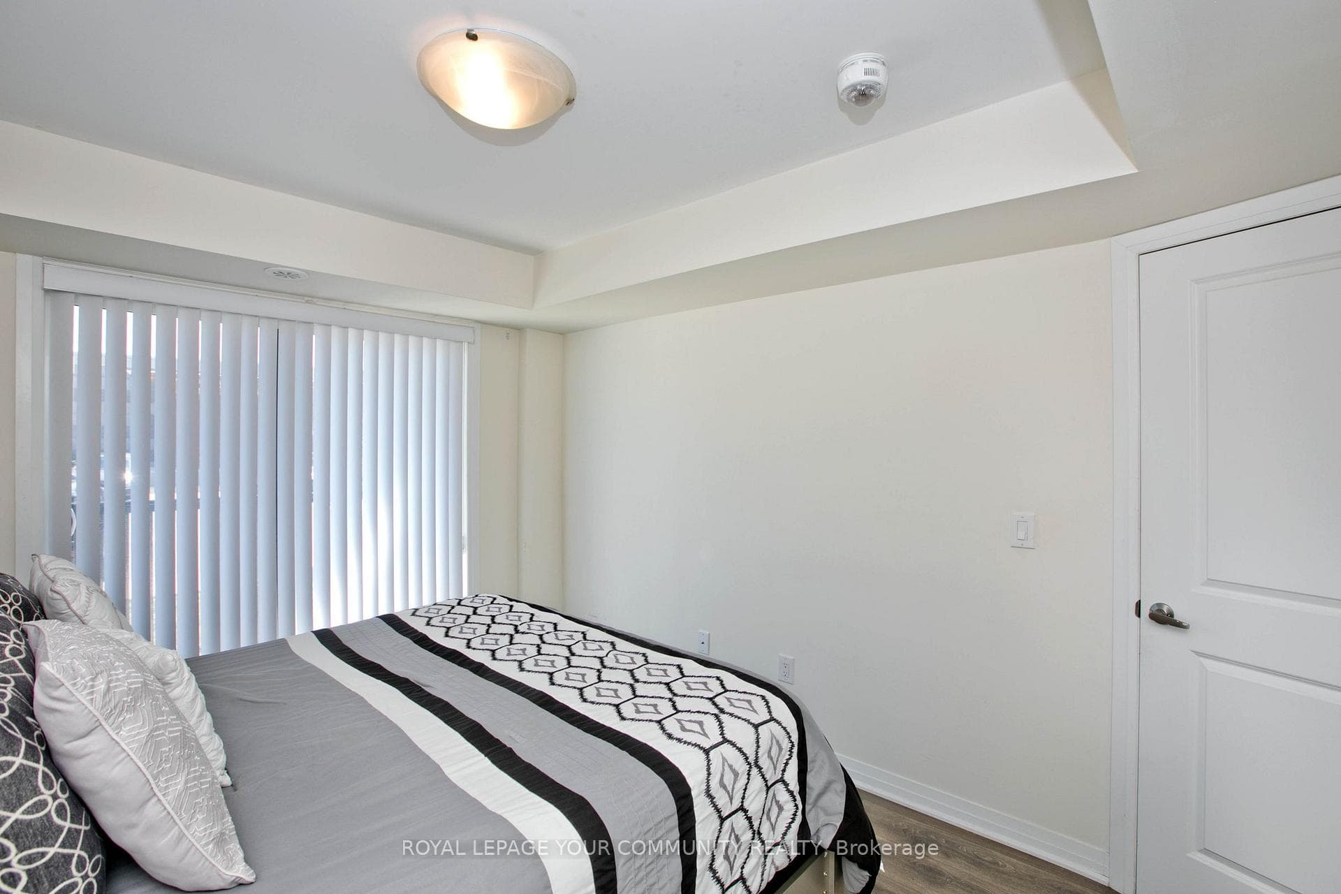179 William Duncan Road Unit 2 photo 11