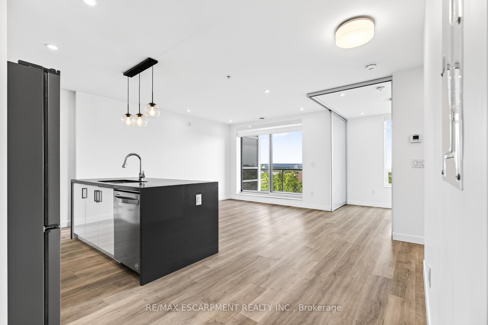 479 Charlton Avenue Unit 506 photo 10