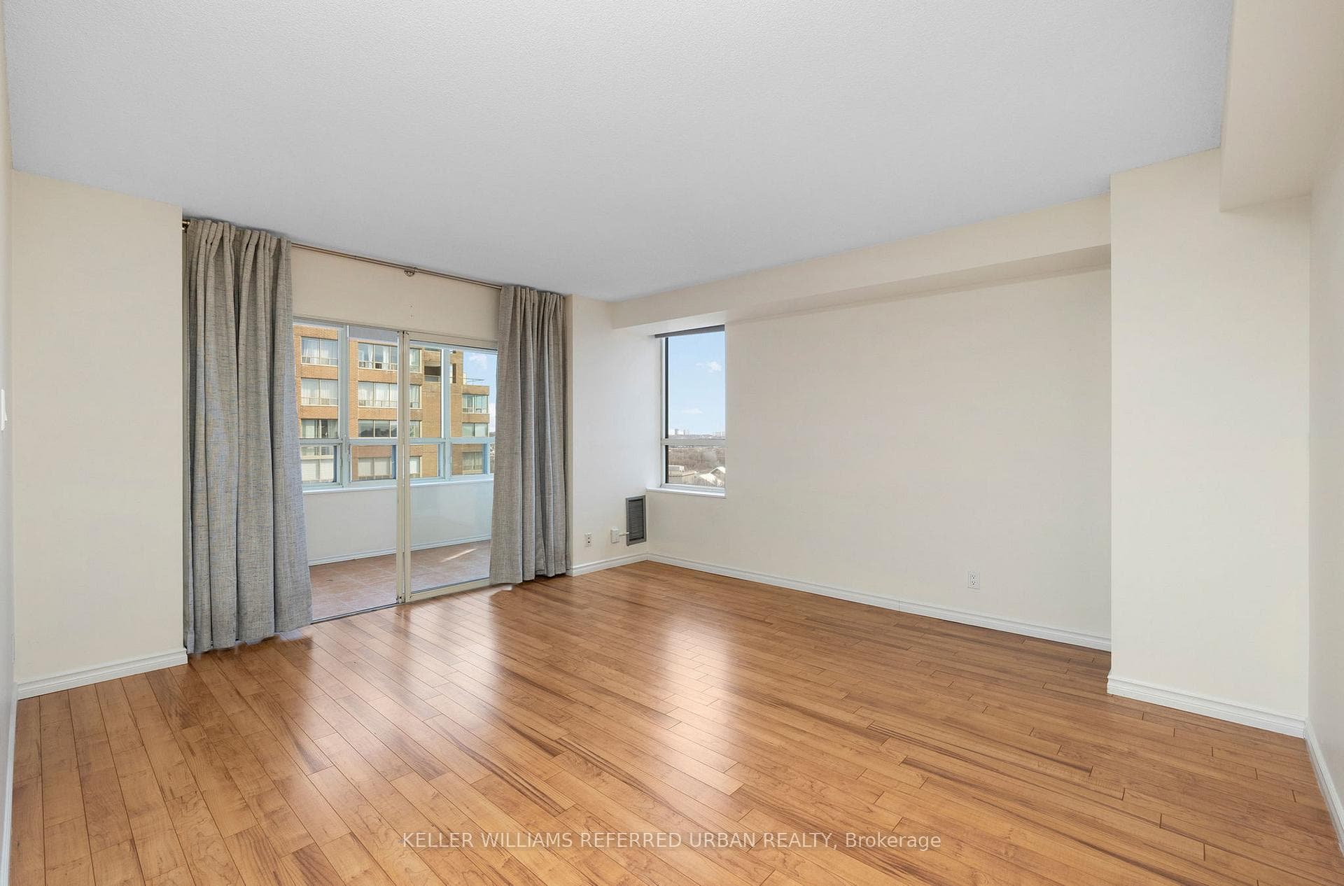 205 Wynford Drive Unit 2105 photo 10
