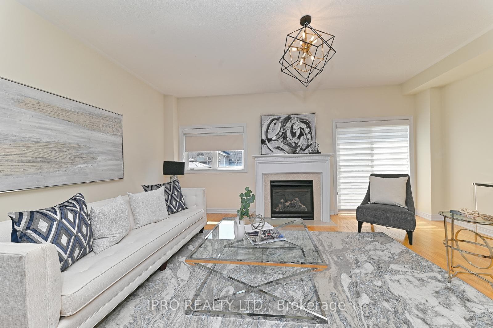 2450 Greenwich Drive photo 13