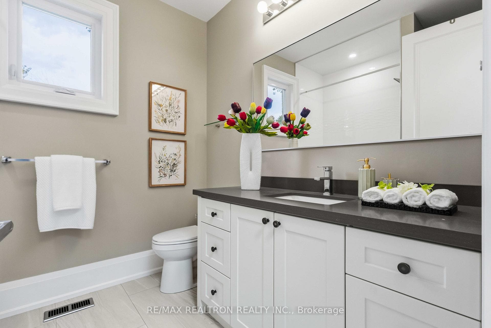 809 Fairview Avenue photo 34