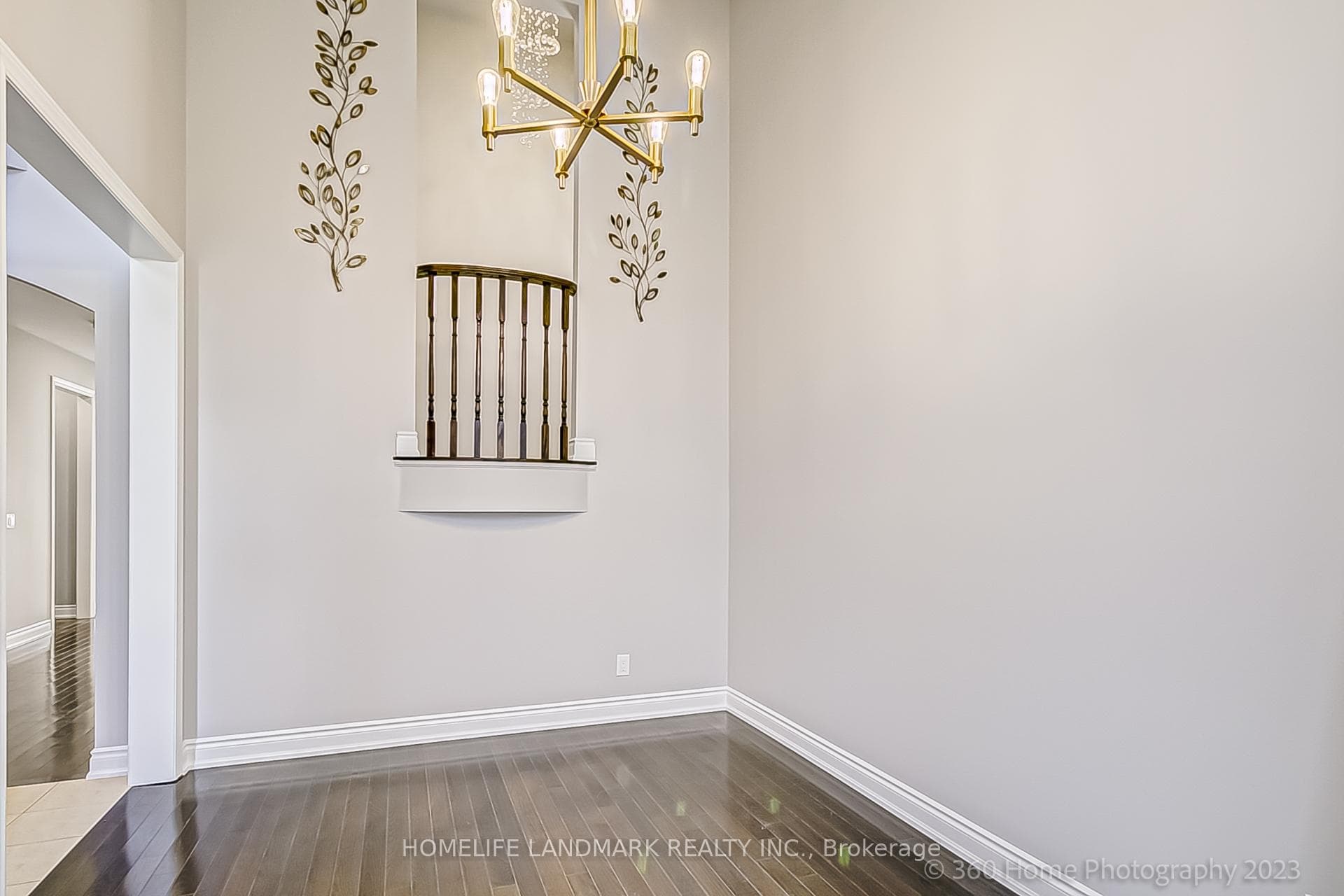 56 Ridgestone Drive photo 4
