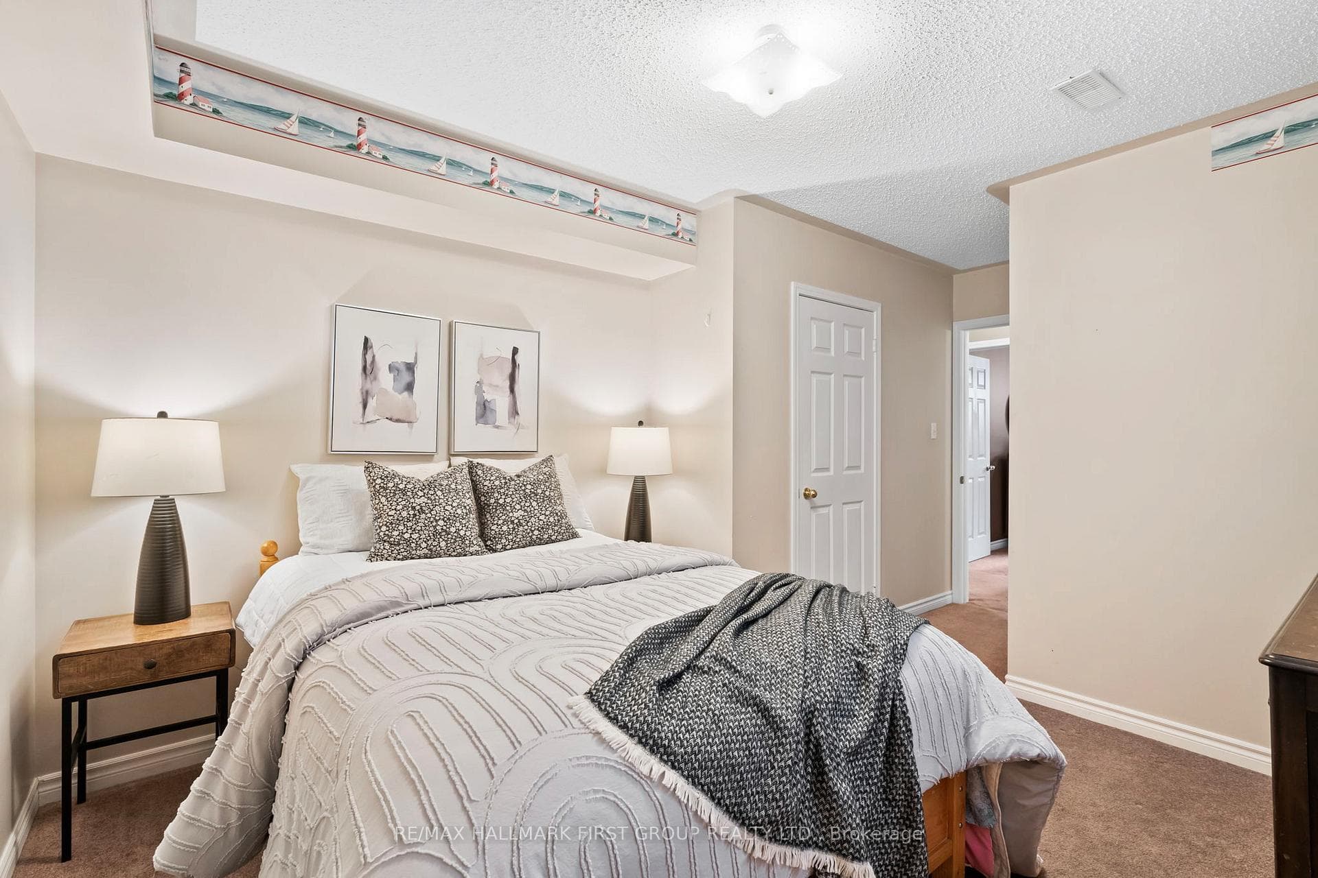 20 Montague Avenue photo 38