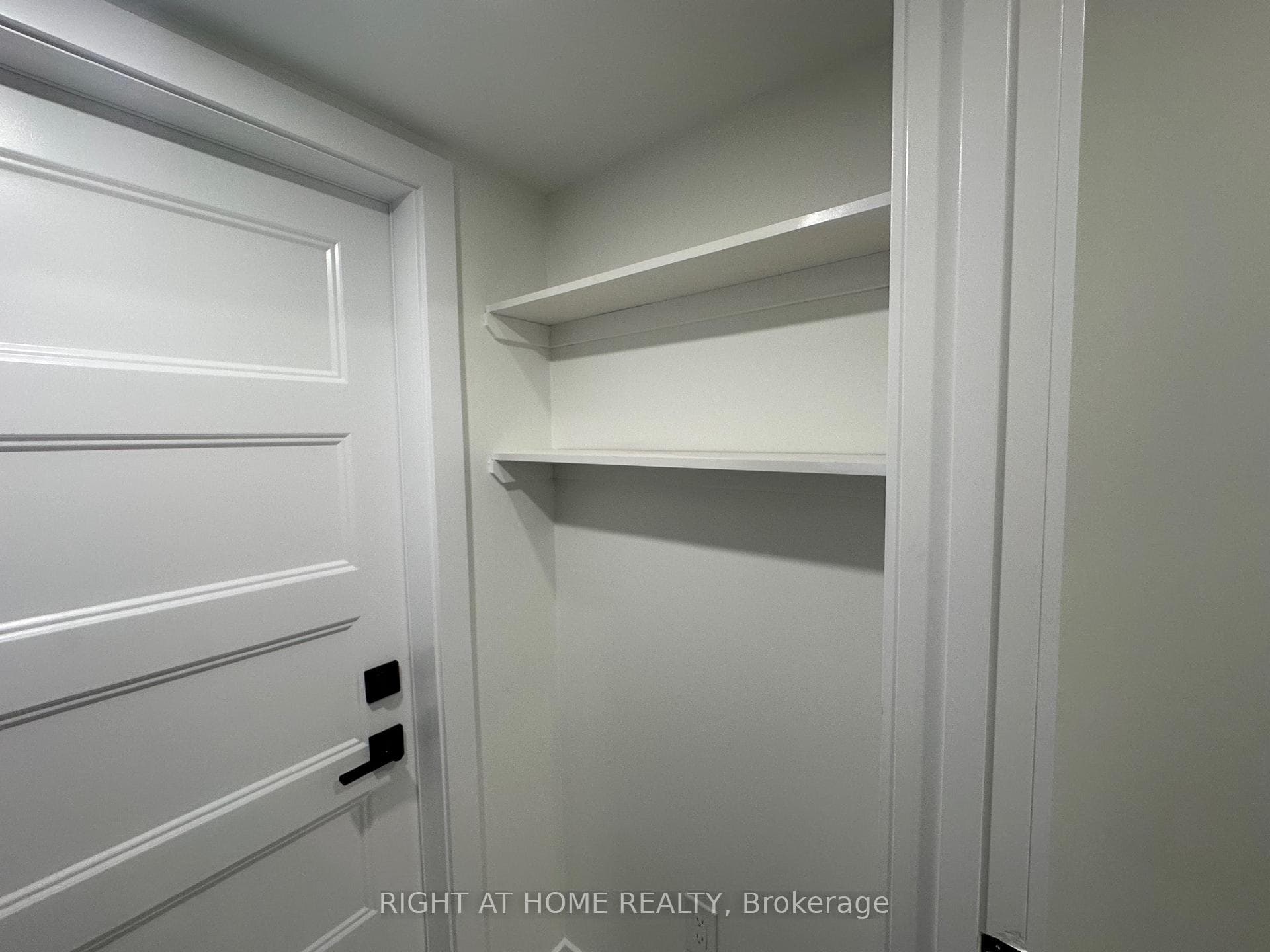 436 Boyd Lane photo 5