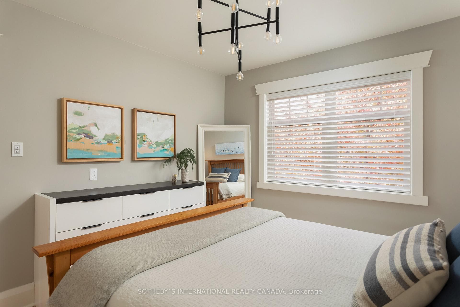 14 Lessard Avenue photo 24