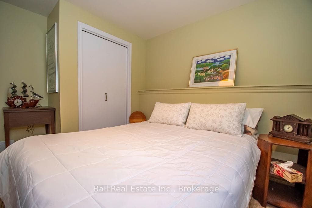 77 Water Street photo 25