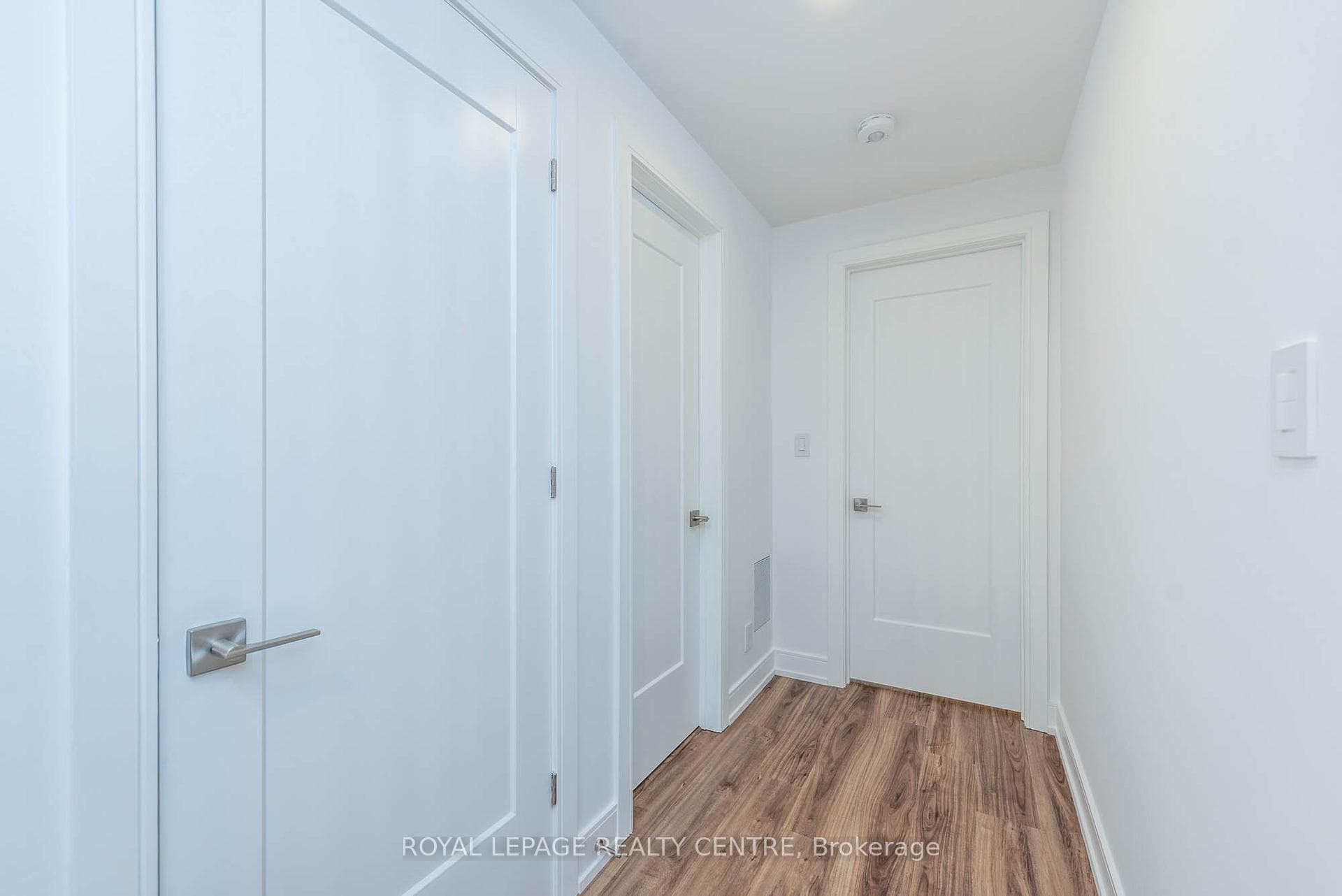 2421 Arbordale Drive Unit Bsmt photo 12