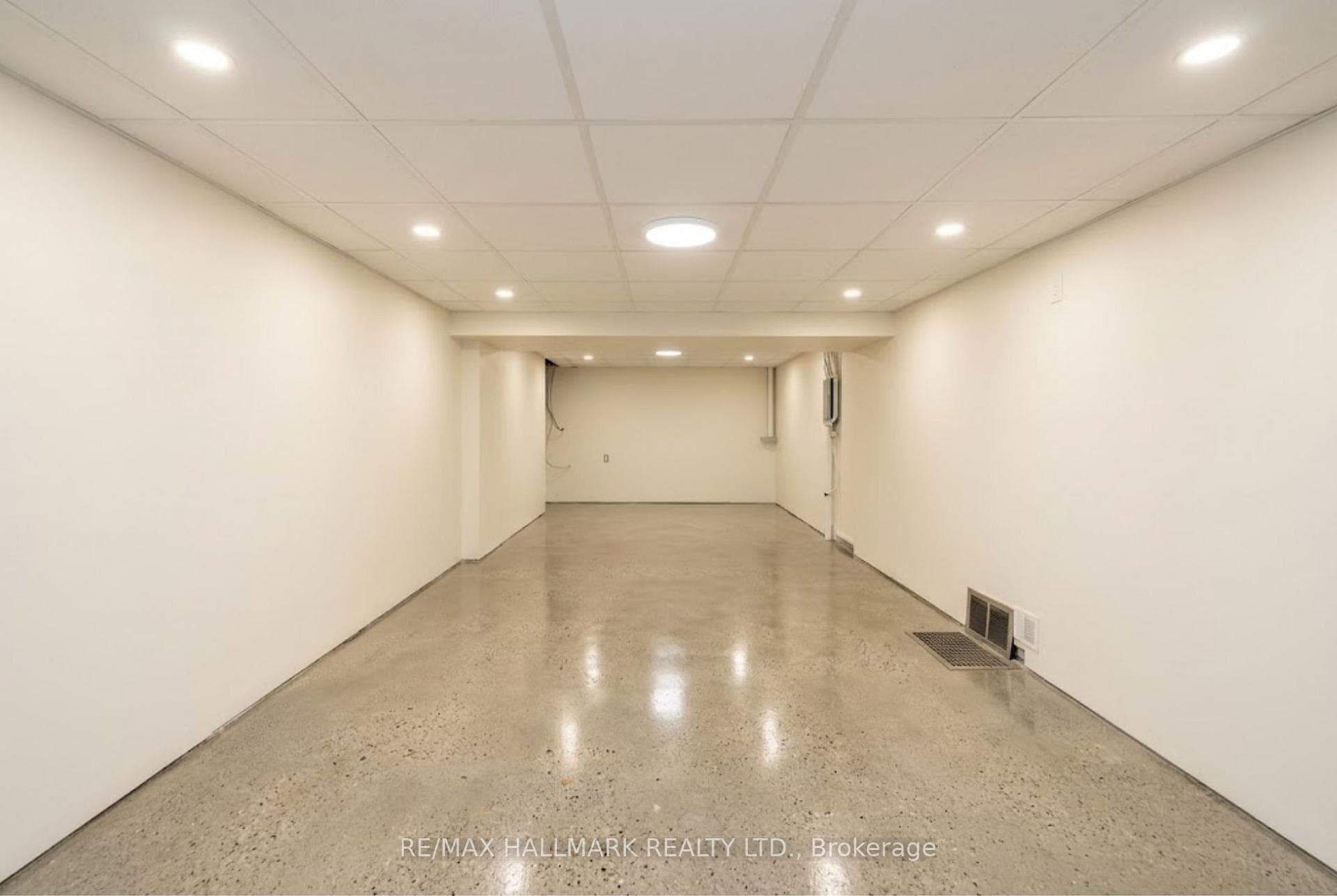 Basement Recreation Room