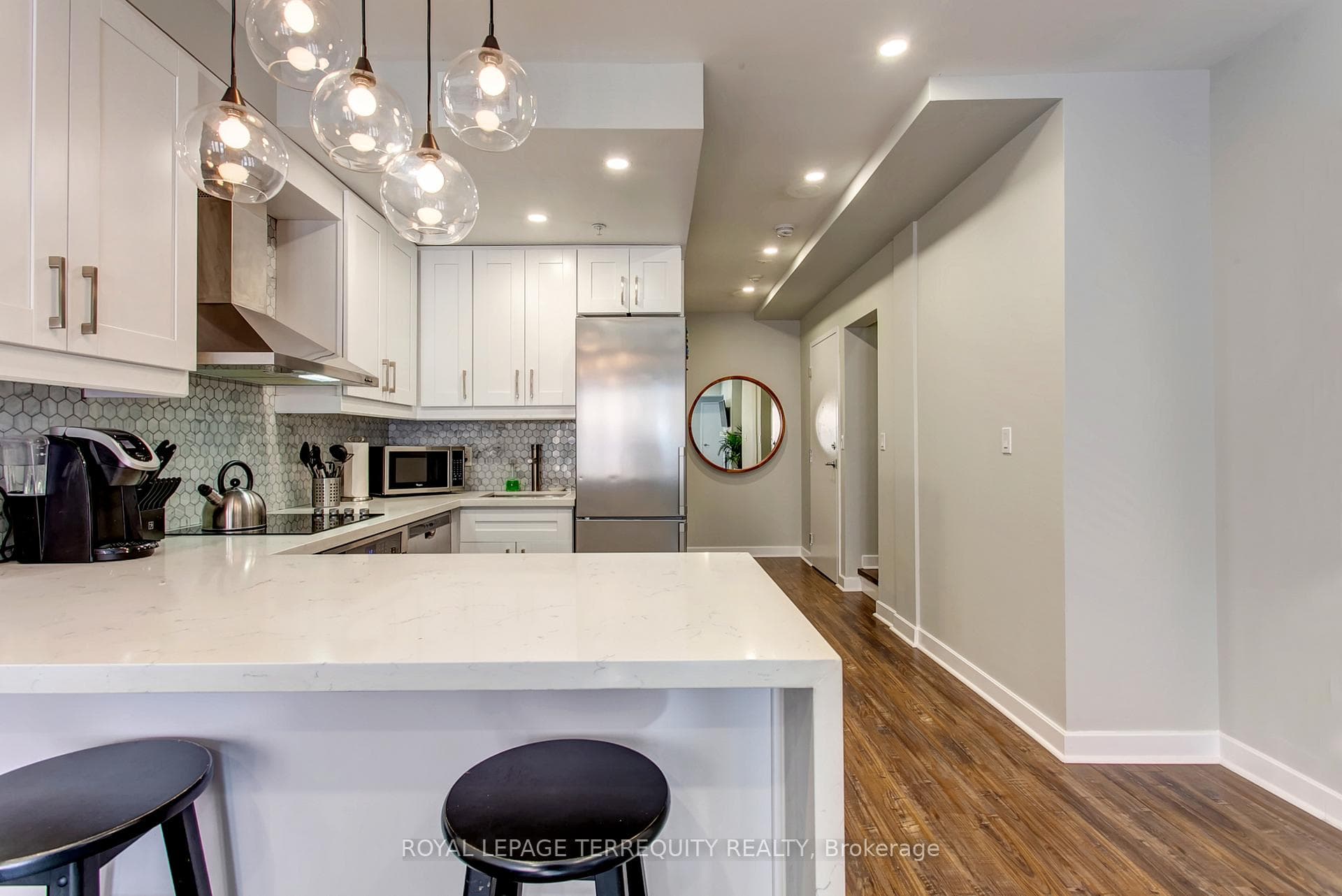 539 Jarvis Street Unit Ph5 photo 6