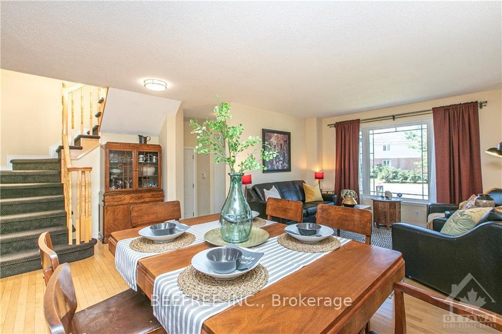 1149 Halton Terrace photo 30