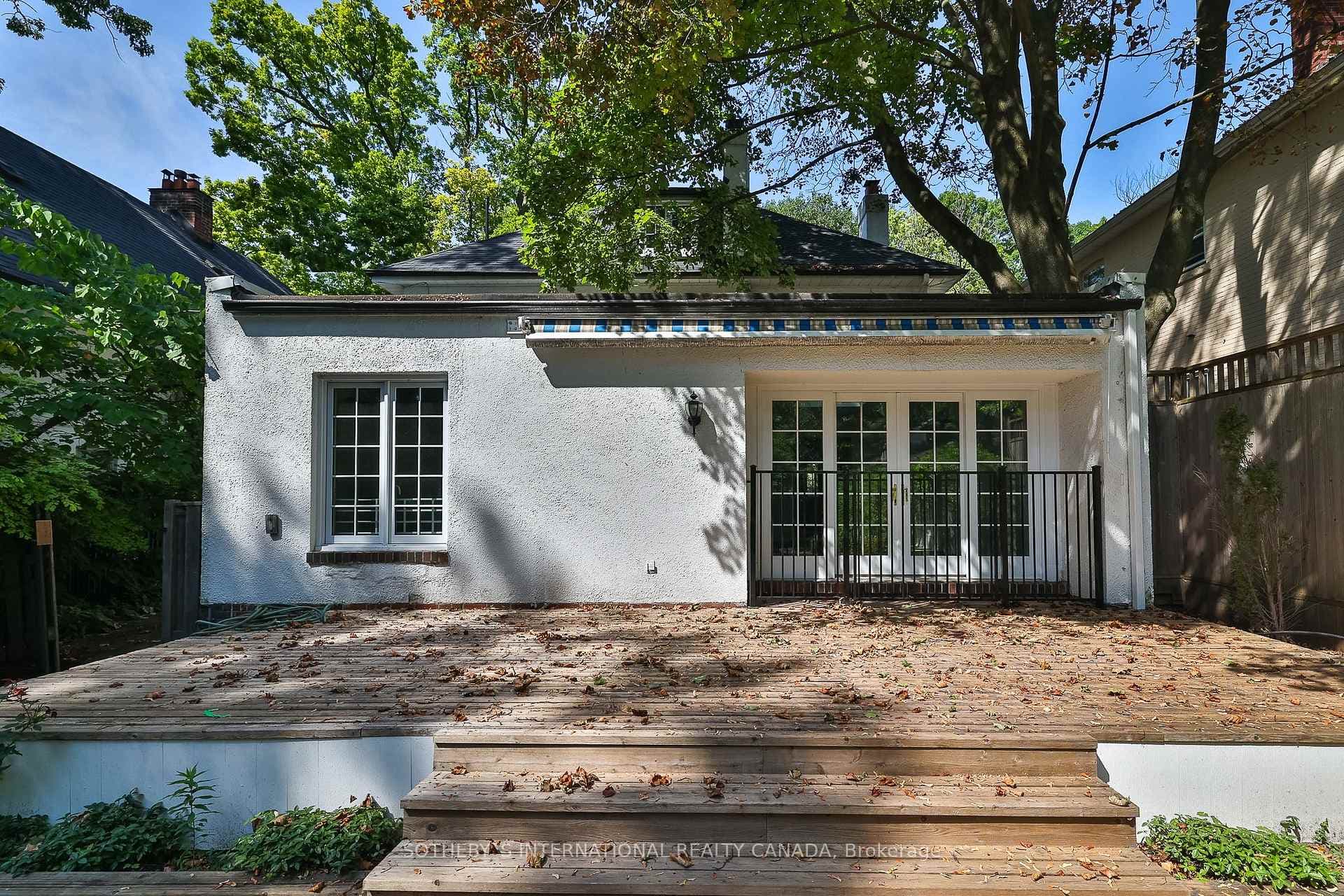 153 Rose Park Drive photo 46