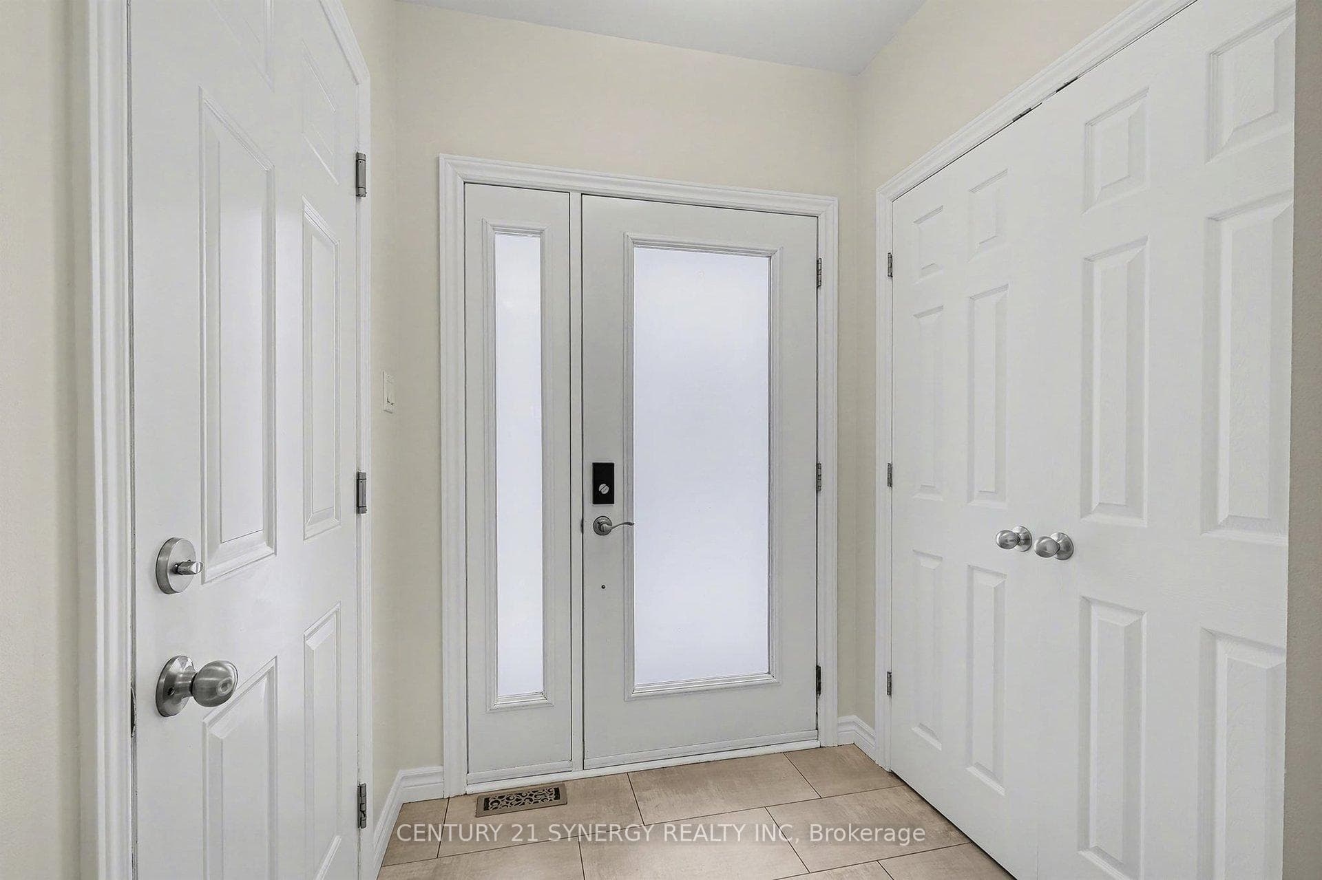 14B George Street photo 5