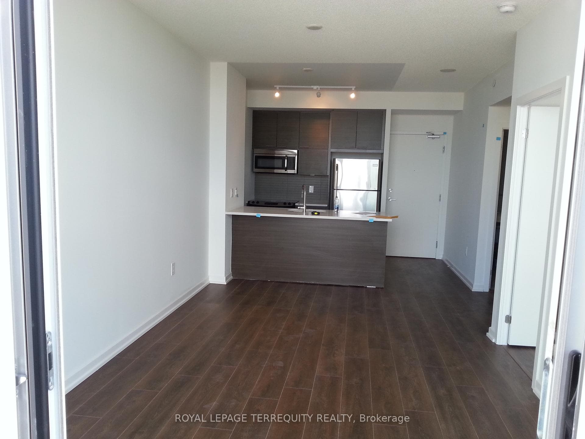 66 Forest Manor Road Unit 2903 photo 2