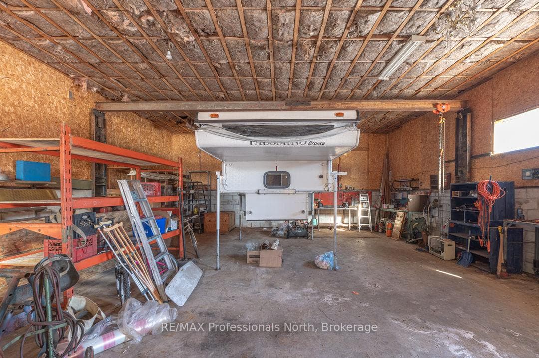 3204 Gelert Road photo 39