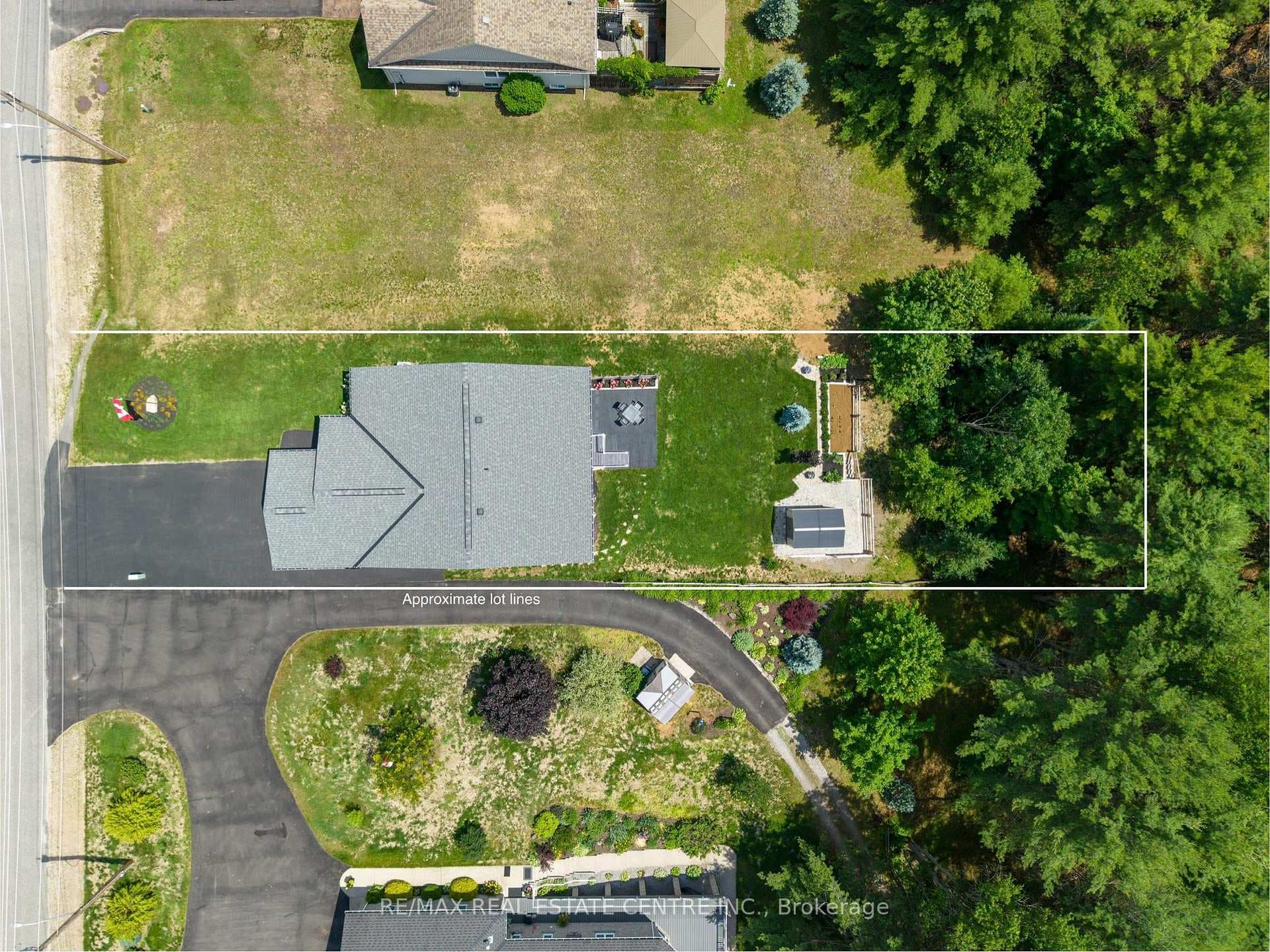 Approximate lot lines