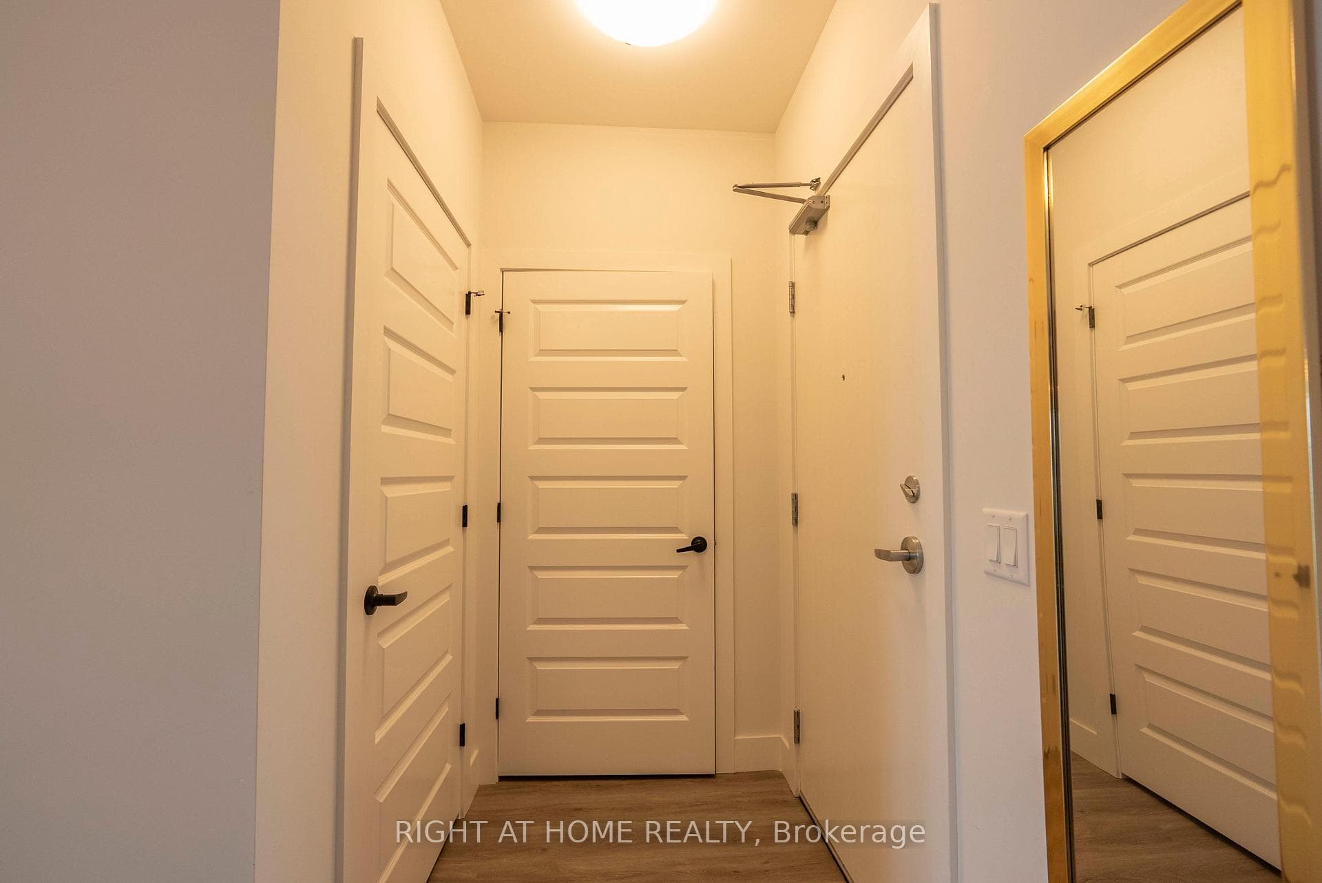 1000 Lackner Place Unit 302 photo 6