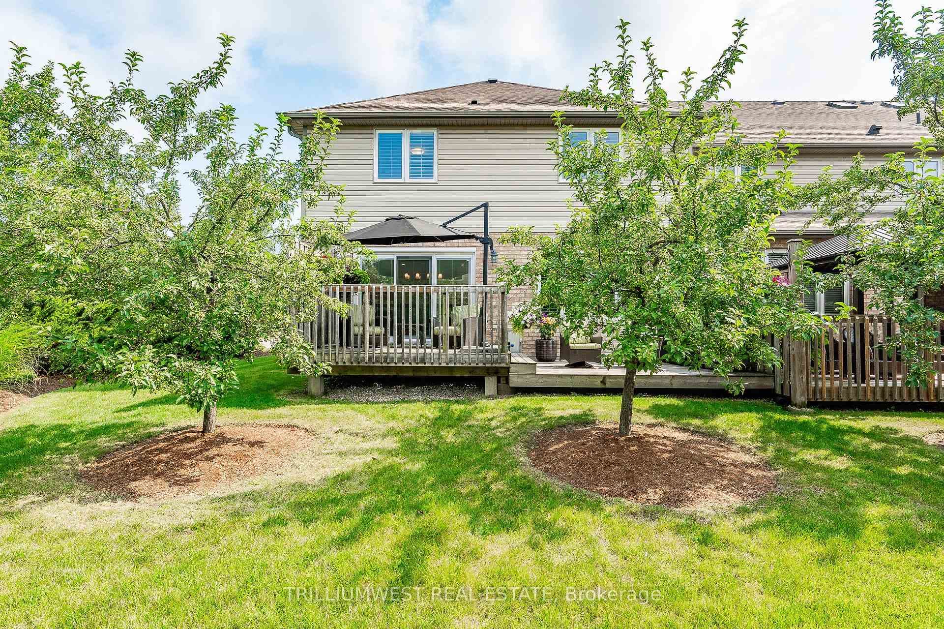 255 Summerfield Drive Unit 1 photo 37