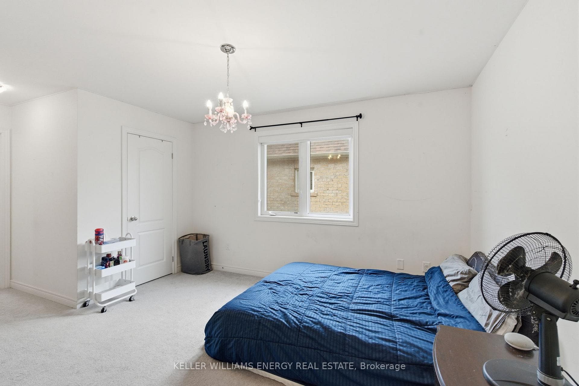 119 Stewart Crescent photo 17
