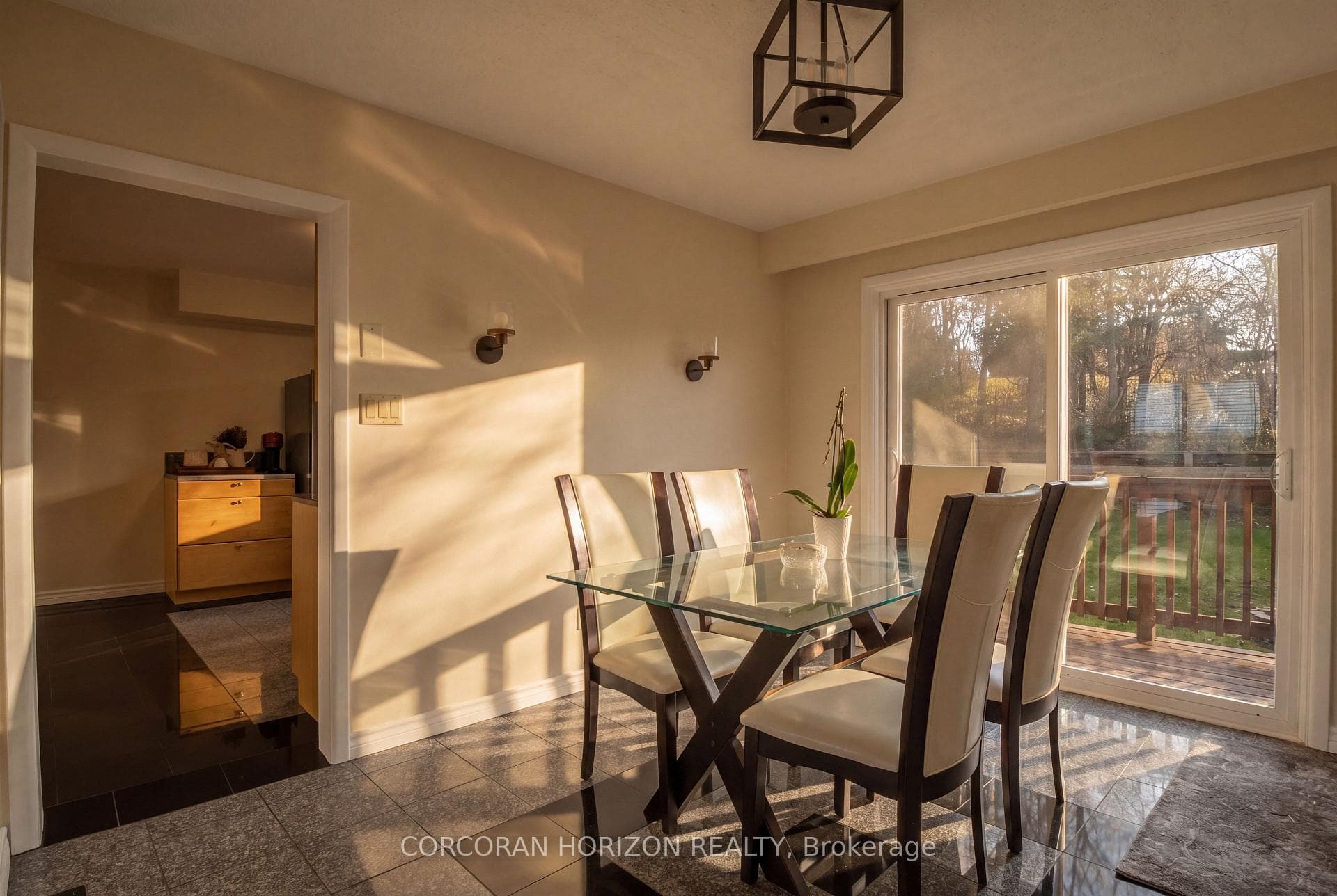 7226 Wellington Road photo 17