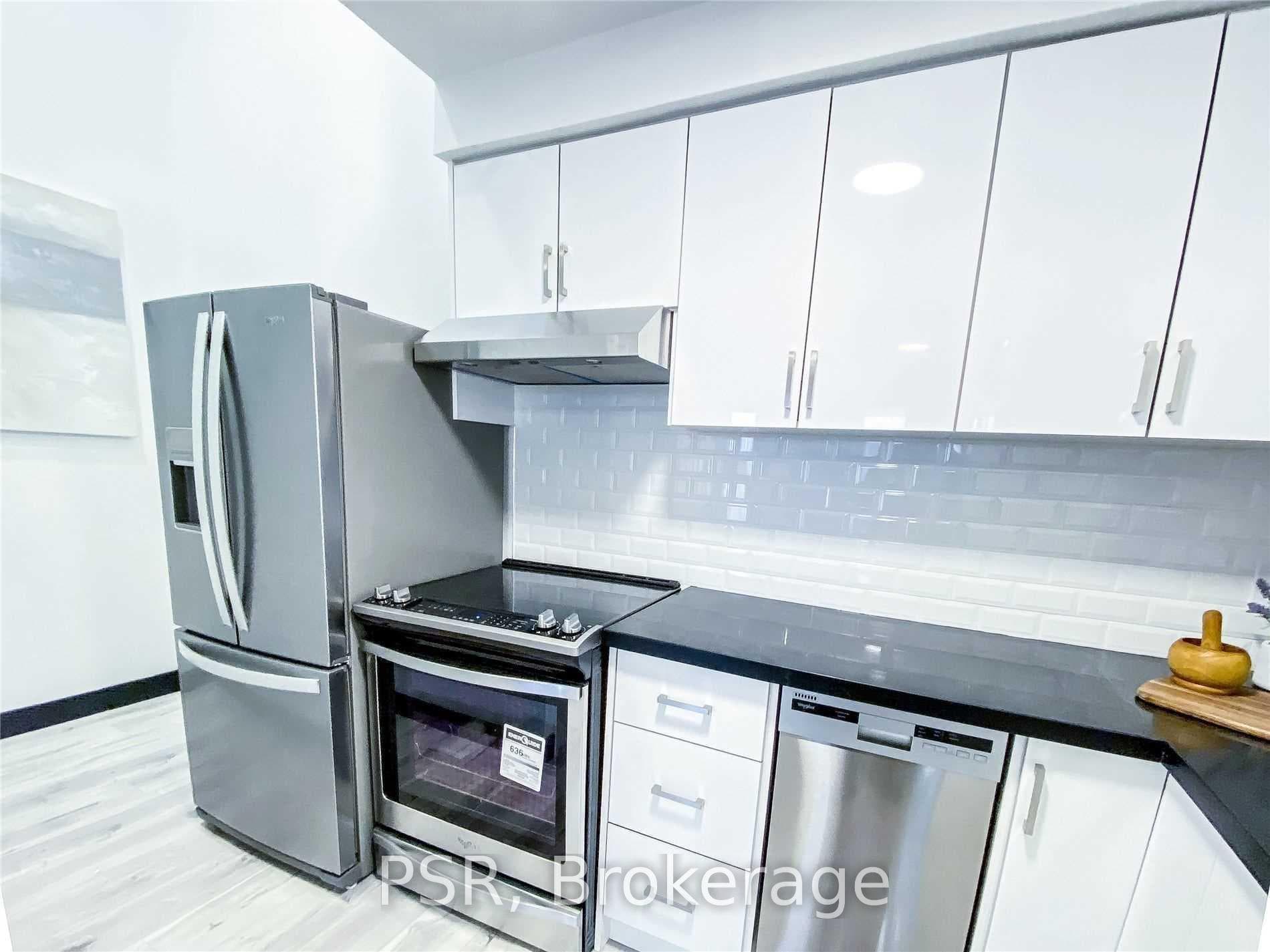 2 Blackthorn Avenue Unit 20 photo 5