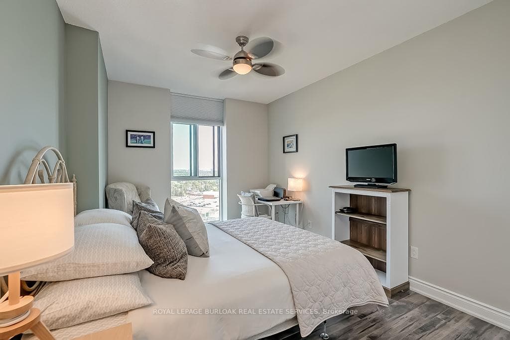 5250 Lakeshore Road Unit 1907 photo 21