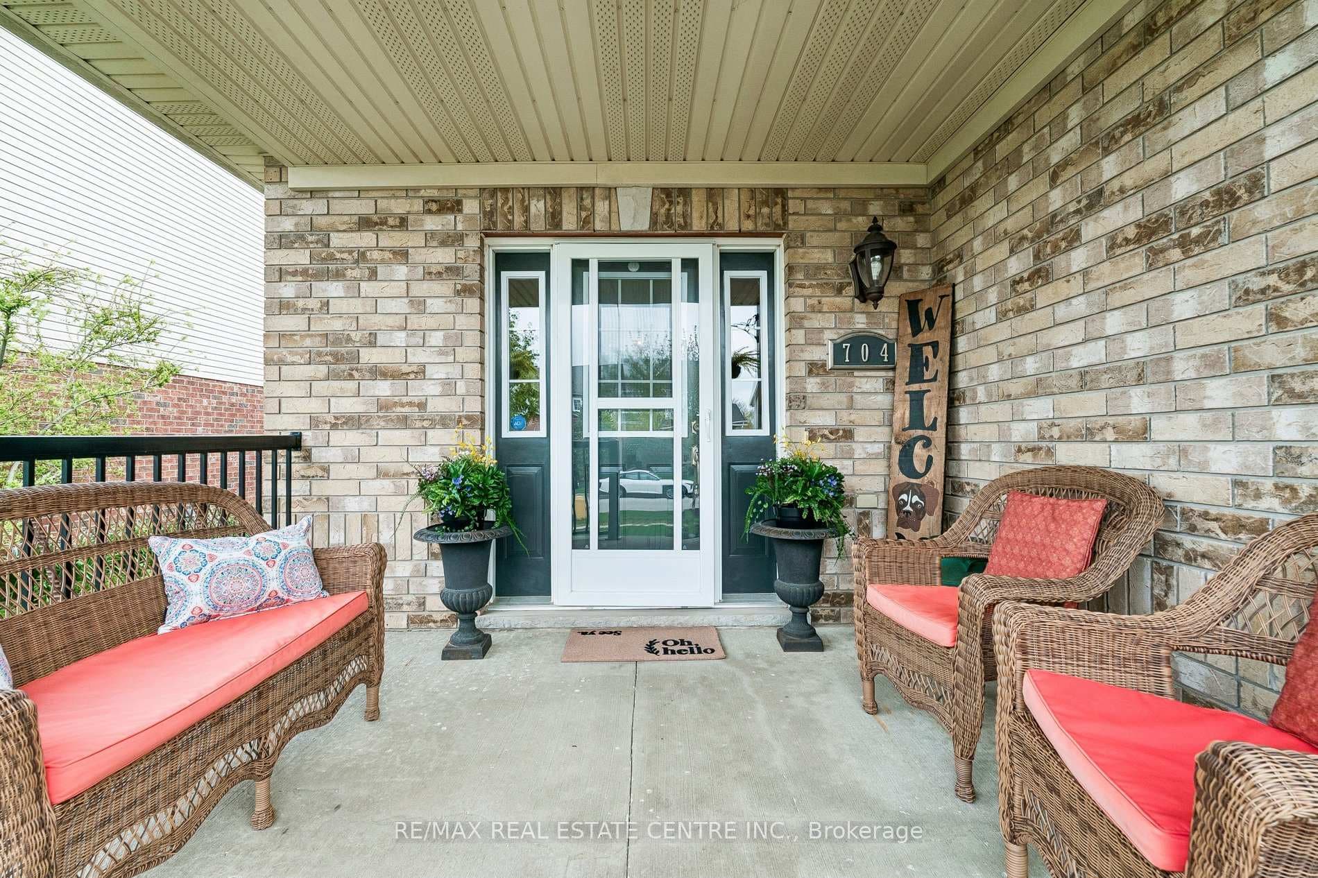 704 Russel Court photo 3