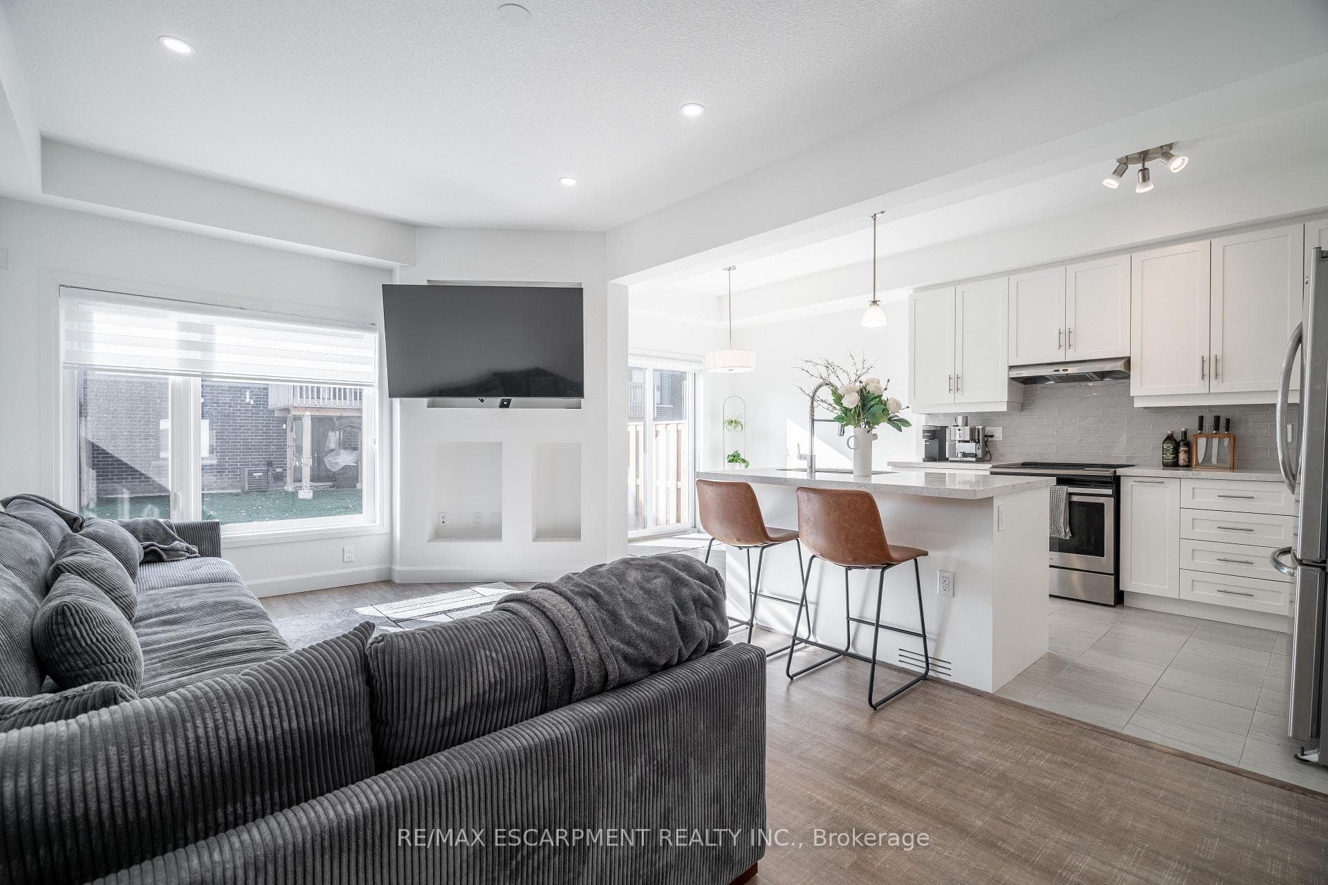 33 Southam Lane photo 14