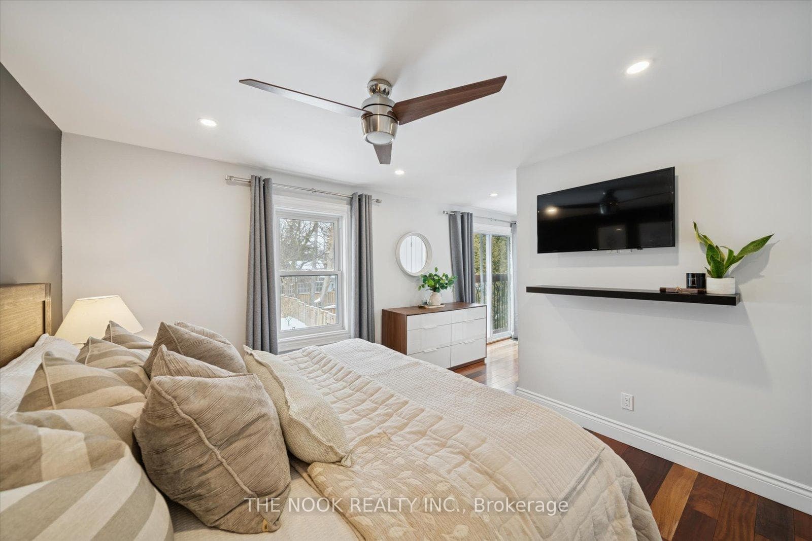314 Richmond Street photo 15