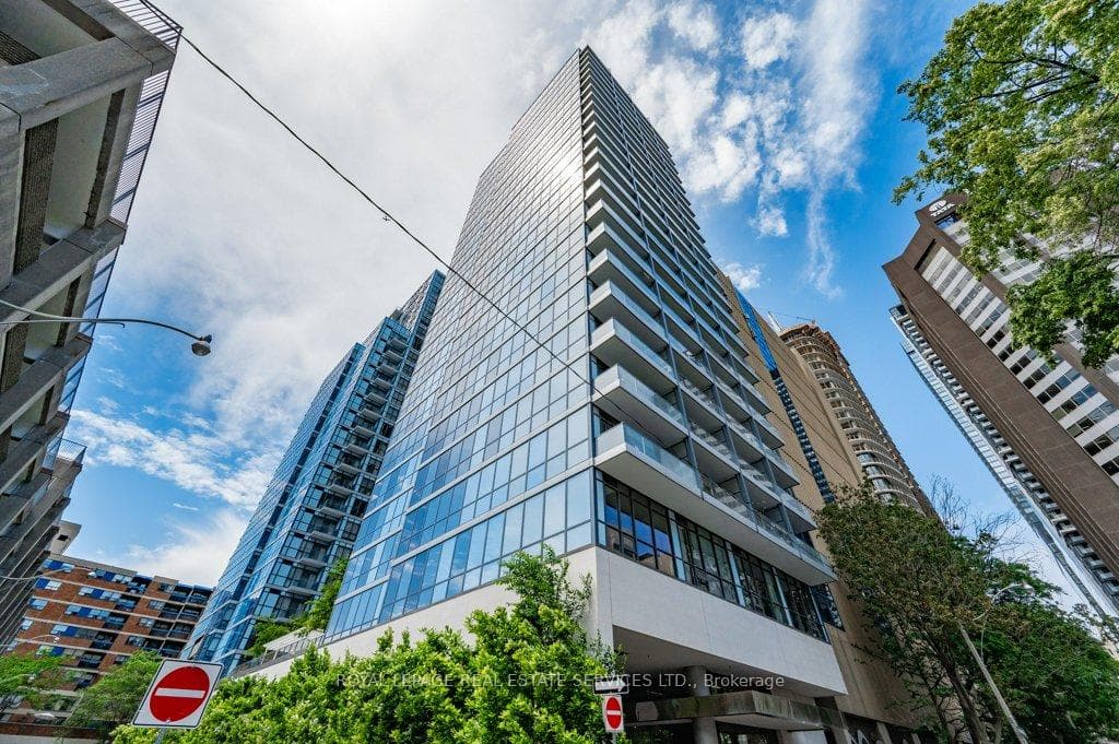 210 SIMCOE ST. TORONTO