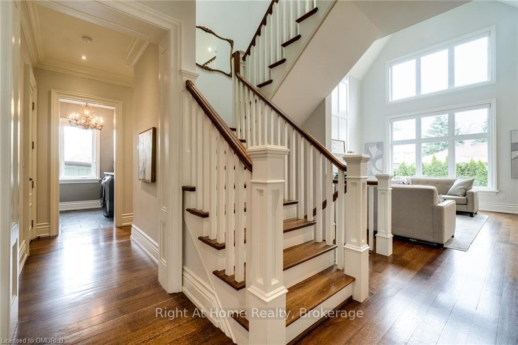 298 FELAN Avenue photo 23