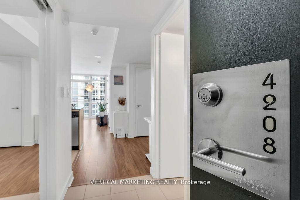 11 Brunel Court Unit 4208 photo 6